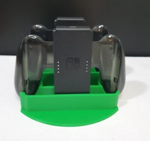 Nintendo Switch GREEN Dual Joycon Grip Display Stand Accessory Holder Mount - Zdjęcie 1 z 4