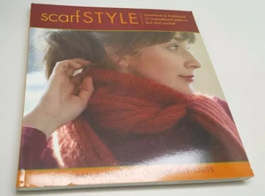 Scarf Style Innovative to Traditional 31 Inspirational Styles to Knit / Crochet - Imagen 1 de 1