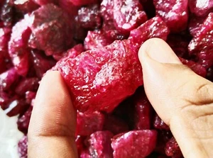 20.00cts plus lot Natural Earth Mine B Translucent Red Ruby Loose Rough - Picture 1 of 2