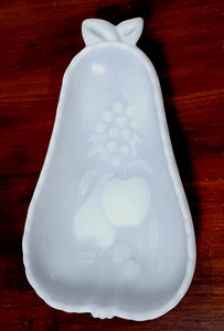 Milk Glass 8" Pear, Apple, Grape Blossom Tray Vintage Hazel-Atlas - Picture 1 of 2