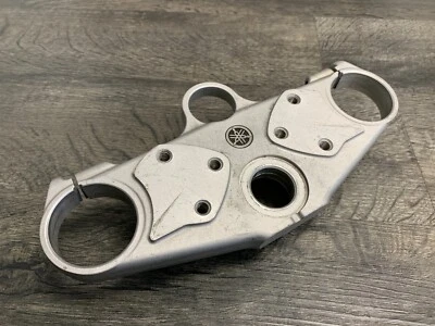 Yamaha 2003-2005 FJR1300 OEM Upper Fork Holder Clamp Tree Bracket - Image 1 of 4