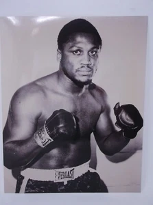 Foto Joe Frazier 8x10 sin firmar en B&W - Imagen 1 de 1