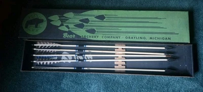 Vintage Bear Archery Hunting Arrows W/ORIGINAL BROADHEADS 21/64 White 5 Total - Image 1 of 4