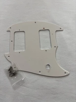 Golpeador Squier Mustang 2021 una sola capa blanco HH con herrajes Foto 1 de 4