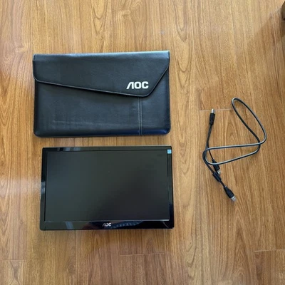 AOC 156LM00005 15.6" LED Monitor Widescreen USB 3.0 Portable 1080p HD With Bag - Image 1 of 4