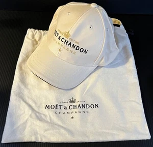 Cappello e sacchetto antipolvere Moet & Chandon Champagne Ball Cap - Nuovo - Foto 1 di 14