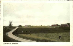 PELLWORM Nordsee Insel ~1950/55 VW Käfer auf Weg zur Windmühle alte Postkarte - Picture 1 of 2