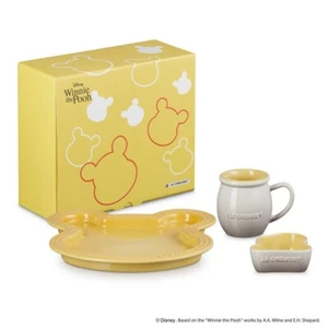 Le Creuset Disney Winnie the Pooh Tableware Set Quince Yellow Official Japan NEW - Picture 1 of 6