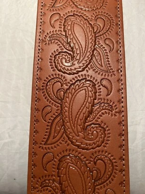 Correa de Guitarra Levy's PM44T03 Clásica Cuero Tooled Paisley 3" TAN Nogal Foto 1 de 4