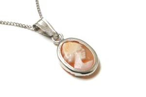 9ct White Gold Genuine Oval Cameo Necklace Pendant and Chain Christmas Gift - Picture 1 of 6