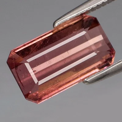 2.14 克拉.Ravishing 颜色! 天然粉红色香槟碧玺完美形状! — 第 1/4 张图片