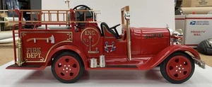 1930 Model A Ford Feuerwehrauto Jim Beam Flasche - Bild 1 von 13