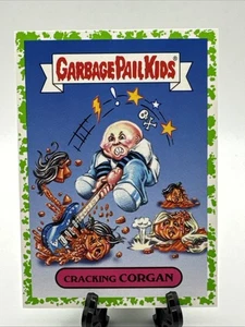 GARBAGE PAIL KIDS 2017 BATTLE OF THE BANDS GREEN Cracking Corgan 6b Alternative - Picture 1 of 2