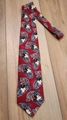 Галстук Disney Mickey Unlimited красный Mickey винтажный 56 дюймов Balance Inc - Изображение 1 из 4