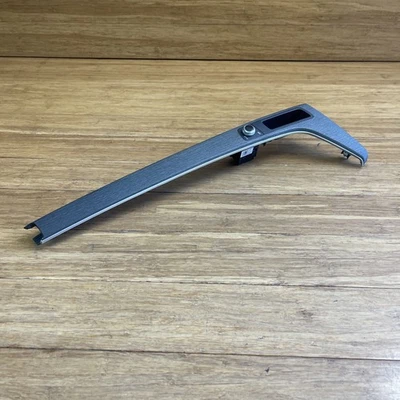 Console central Audi A4 A5 S5 fabricante de equipamento original 2017-2025 acabamento cinza carvalho 8W1863969C - Imagem 1 de 4