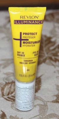 New Revlon Illuminance Moisturizing Primer SPF 30 Face Makeup Primer Vitamin E - Image 1 of 4