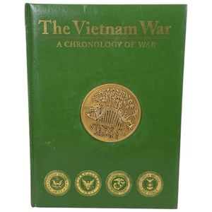 The Vietnam War : A Chronology of War by Raymond K Bluhm - Oversized Hardcover - Imagen 1 de 6