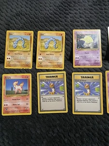 Vintage Pokémon Cards Base Set Lot - Picture 1 of 4