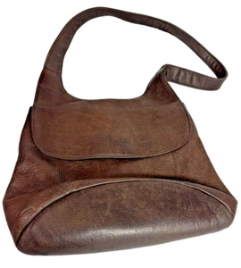 Vintage Tignanello Genuine Pebble Leather Brown Flap Front Shoulder Bag - Picture 1 of 13