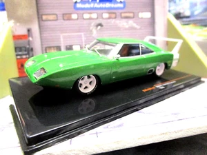 Caricabatteria Dodge Dayona 1969 Coupè Mustang Car v8 verde verde CLC585 IXO 1:43 - Foto 1 di 6