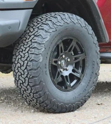 Kompletträder 17" Reifen 315 Goodrich All Terrain passend für Jeep Gladiator JT - Bild 1 von 4