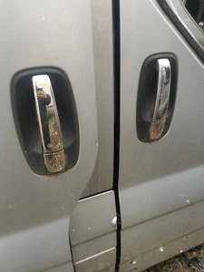 Vivaro Trafic sliding door handle x1 Silver - Picture 1 of 2