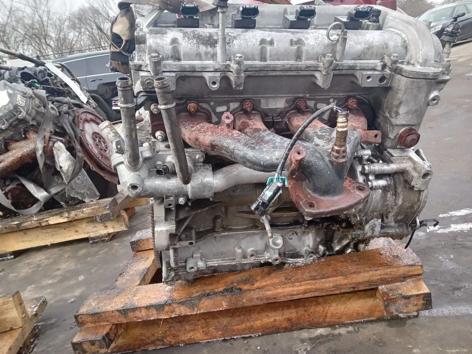 Used Engine Complete Assembly fits: 2010 Gmc Terrain 2.4L VIN C 8th digit opt LA - Image 1 of 4