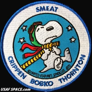 Authentic - SMEAT - SNOOPY - NASA MSC JSC - ORIGINAL A B Emblem - SPACE PATCH - Picture 1 of 3