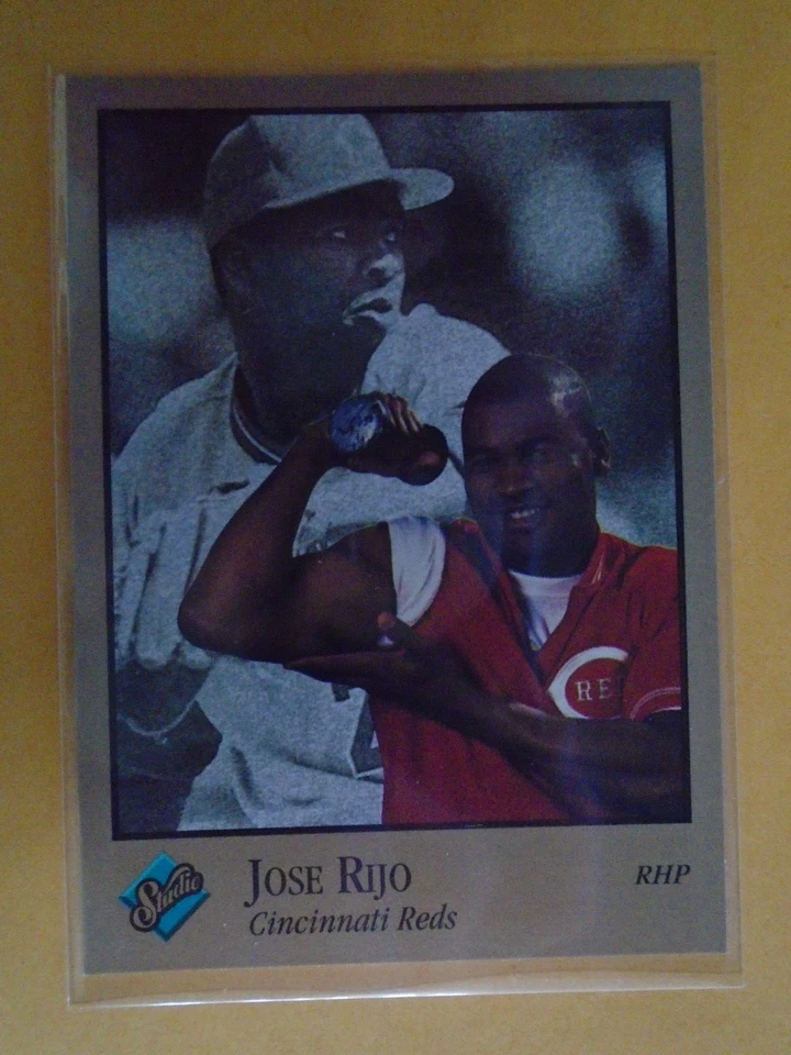 JOSE RIJO CINCINNATI REDS 1992 LEAF STUDIO BASEBALL CARD #26 - Image 1 of 1