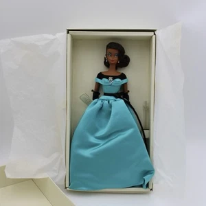 NRFB 2013 Silkstone Barbie Ball Gown Fashion Model Collection #X8275 - Picture 1 of 16