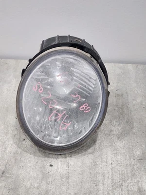 Faro antiniebla derecho Subaru Legacy 2005-2009 OEM  Foto 1 de 4