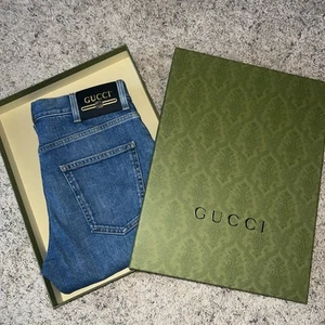 Authentic Men’s Gucci Jeans Size 30 Waist NWT Made in Italy - Picture 1 of 14