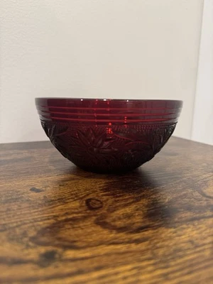 Anchor Hocking Sandwich Depression Glass Royal Ruby Red 5" Scalloped Rim Bowl - Image 1 of 4