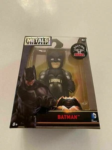 KM) Neu im Karton DC Comics Die Cast Metals 4" Batman Vs Superman: Batman M1 Figur - Bild 1 von 2