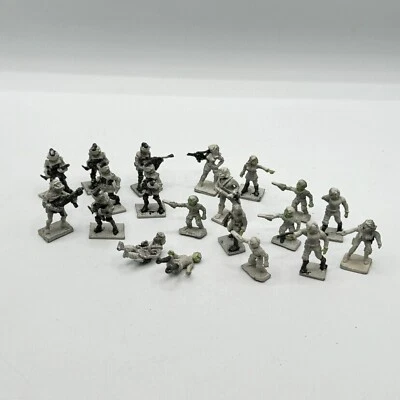 Lote De Colección De 20 Miniaturas De Juego RAL PARTHA? Armas militares alienígenas Fantasy D&D Foto 1 de 4