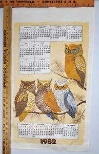 1982 Tea Towel Calendar of Owls in a Tree - Picture 1 of 12