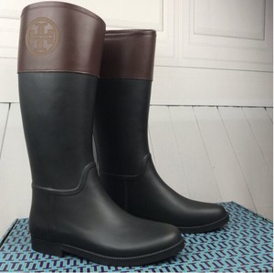 tory burch rain boots size 9
