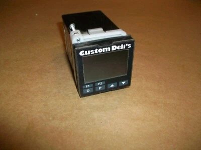 Controlador de Temperatura Red Lion PXU20A20 100-240vac USADO Foto 1 de 4