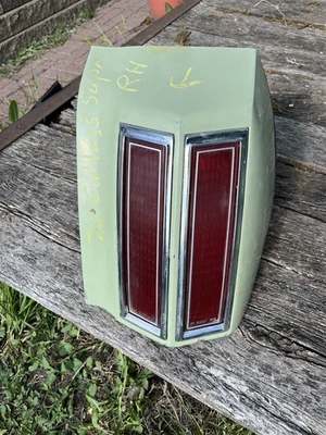 1974-76 Oldsmobile Cutlass Supreme Right Tail Light Housing 1975 1976 RH 74 75  - Image 1 of 4