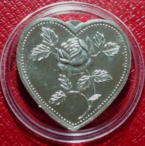 ROSE-Especialmente para ti arte redondo 1 oz.999 plata en forma de corazón con cápsula - Imagen 1 de 3