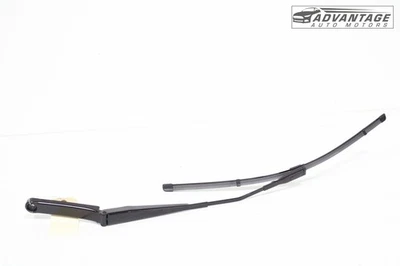 Brazo limpiaparabrisas lado izquierdo volkswagen passat nms 2012-2022 con hoja OEM Foto 1 de 4