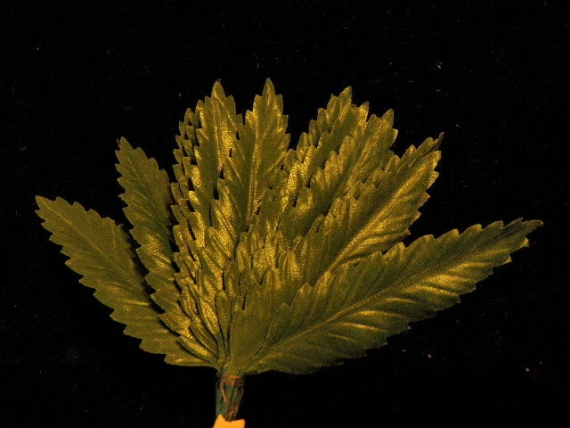 Vintage Millinery Flower 2.5" Leaf Lot of 12 Green Fabric Hat Wedding or Hair BQ - Image 1 of 1