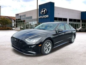 2023 Hyundai Sonata SEL - Picture 1 of 12