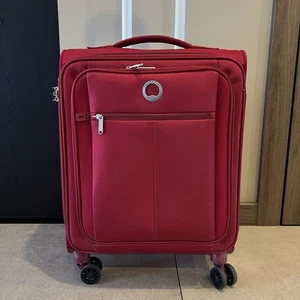 DELSEY Paris Hand Luggage 55cm Slim 4-Wheel Cabin Case Red NEW TSA Locks - Picture 1 of 10
