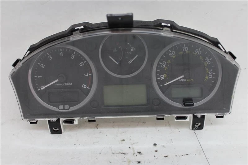 SPEEDOMETER CLUSTER Land Rover LR2 2011 11 2012 12 BH5210849AF 1145350 Foto 1 de 4