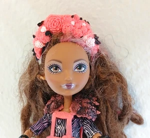 Ever After High Puppe Frühling ungefedert Zedernholz Tochter von Pinocchio - Bild 1 von 9