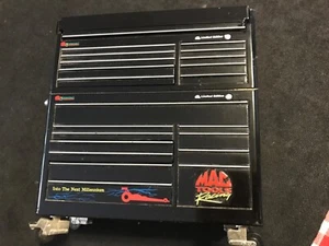 Mac Tools Black Racing Miniatur Replik Werkzeugkiste Gatornationals 2000 Druckguss Bank - Bild 1 von 10
