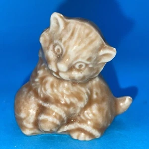 Wade Whimsies (1996/97) Tom Smith - Set #15 Cat Collection - All Apricot Kitten - Picture 1 of 3