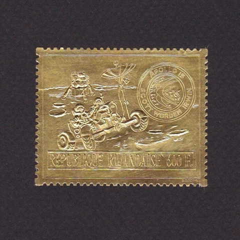 RWANDA 1972, Apollo 15, CV €160, Gold Foil, Space Cover