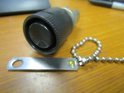 NUEVO CROUSE-HINDS FLEX STATION SERIE DEV PULSADOR NEGRO CON BARRA DE BLOQUEO DEV11G Foto 1 de 4